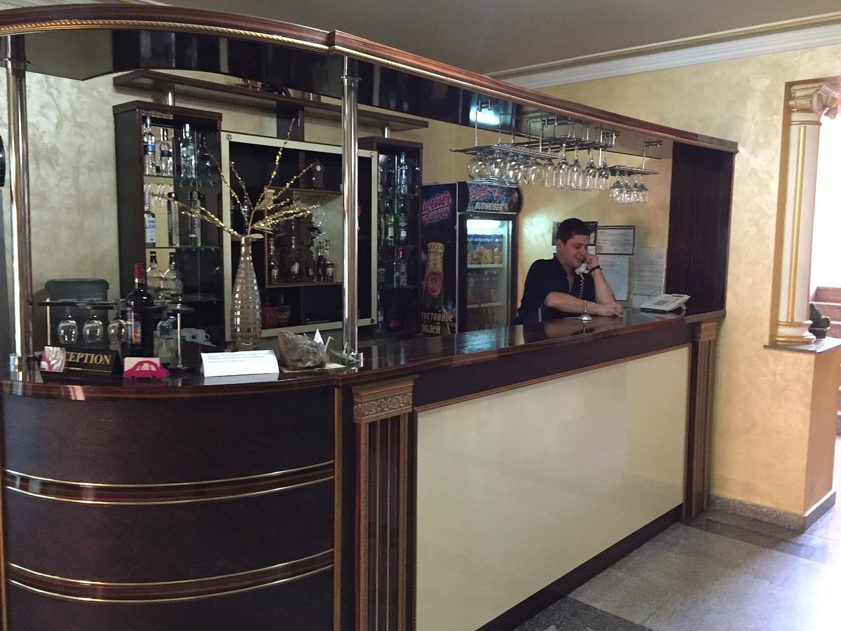 primer-hotelbar.jpg