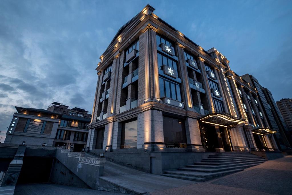 هتل آقابابیان Aghababyan Hotel