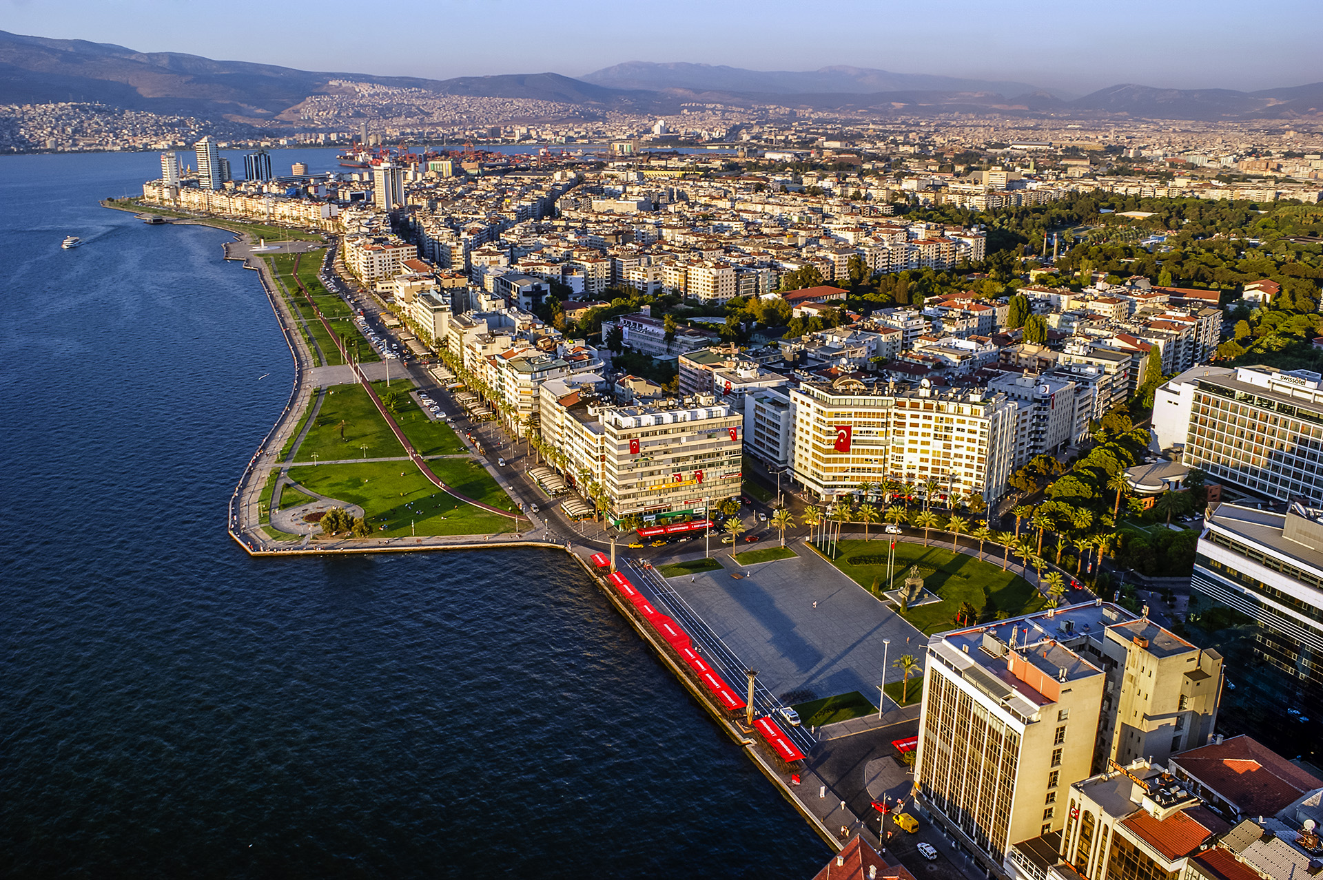  ازمیر کوش آداسی 12 اردیبهشت