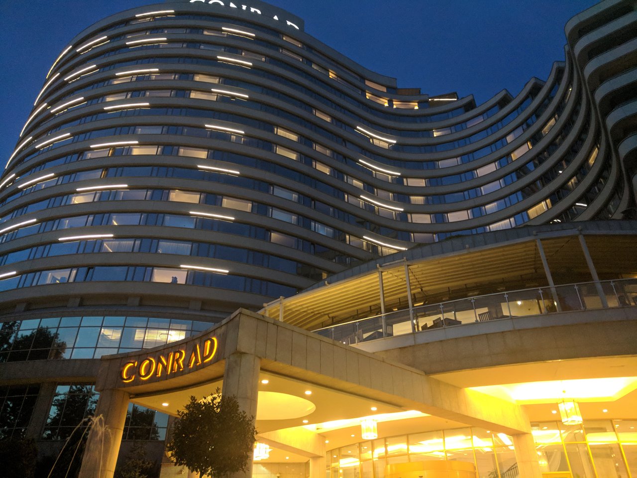 هتل کنراد بسفروس استانبول (Conrad Istanbul Bosphorus)