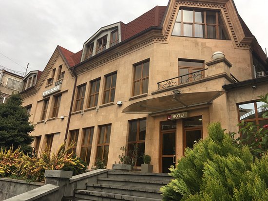 هتل سه ستاره دلوکس در ارمنستان (Deluxe Hotel Yerevan)