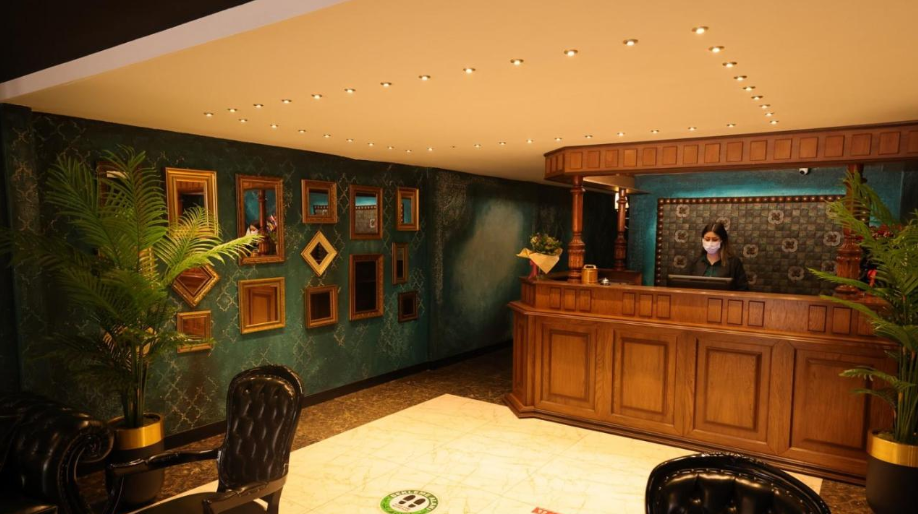 هتل رویال برک Royal Berk Hotel