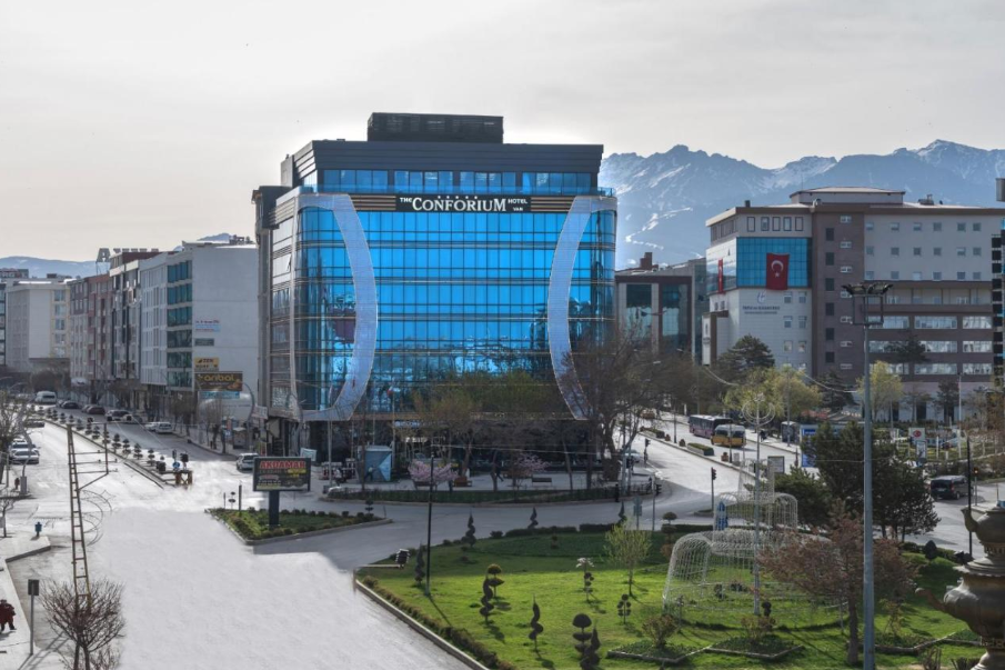 هتل کانفوریوم Conforium شهر وان 2023