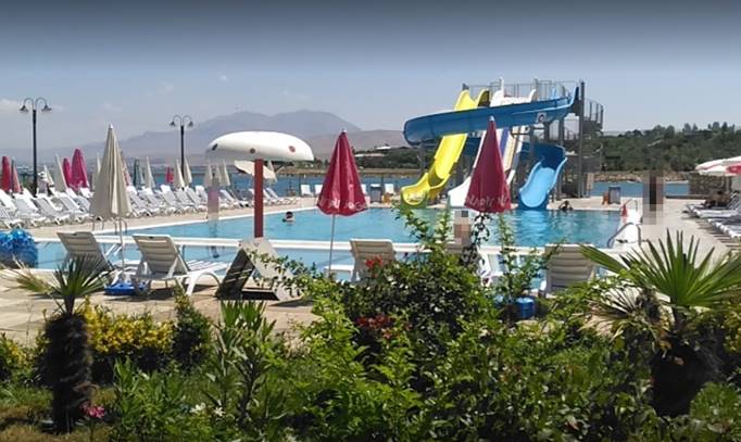 پارک آبی ساحل دیوان Divan Beach Aqua Park در شهر وان ترکیه