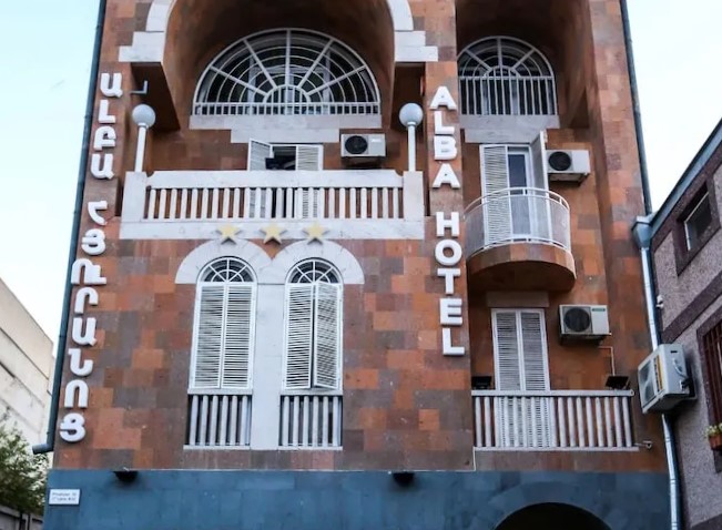 هتل سه ستاره آلبا در ارمنستان، ایروان (Alba hotel)